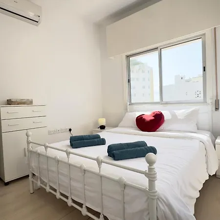 Apartment Hills 2bdr Seaside Makenzy *