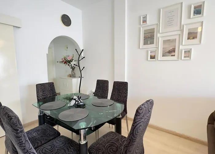 Hills 2bdr Seaside Makenzy Appartamento Larnaca